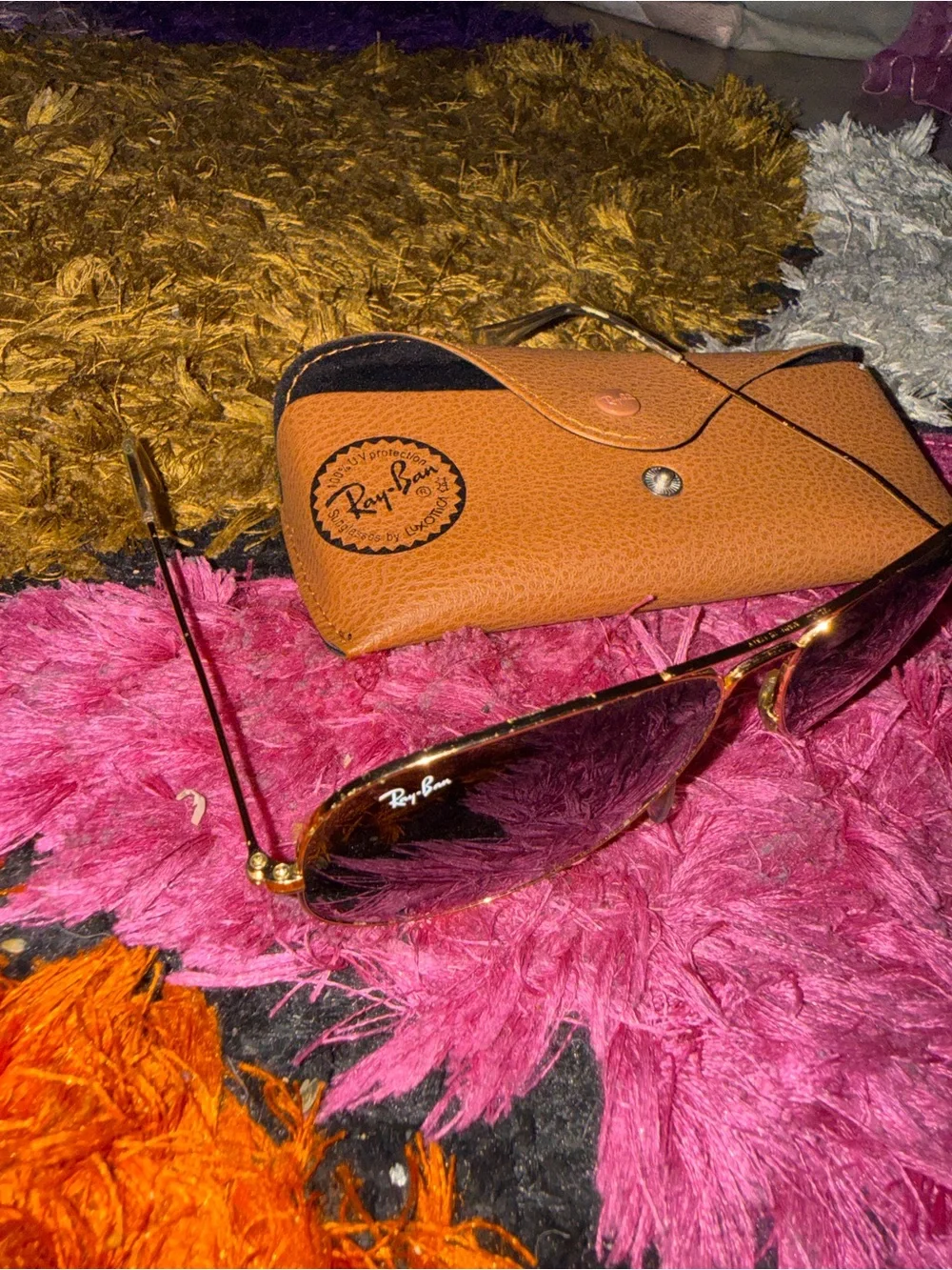 Ray-Ban Gold Frame Aviator Sunglasses with Green Lenses